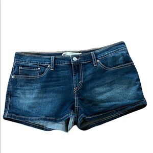 LEVI’S JEAN SHORTS size 13